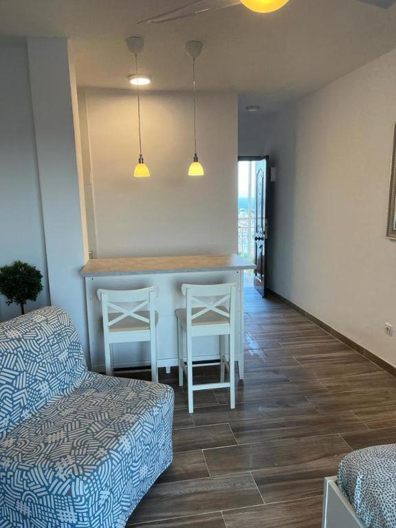 Lovely Apartment In Torremolinos Ngoại thất bức ảnh